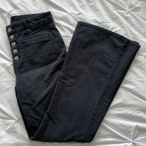 American Eagle. Size 8 Flare Corduroy Pants. Dark Grey
